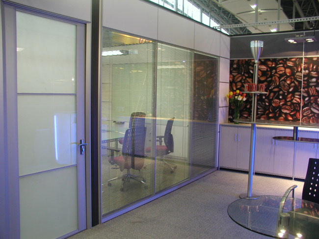 High wall glass case